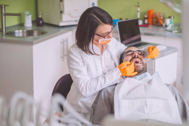 Best Emergency Dental Extractions in Raymond, IL